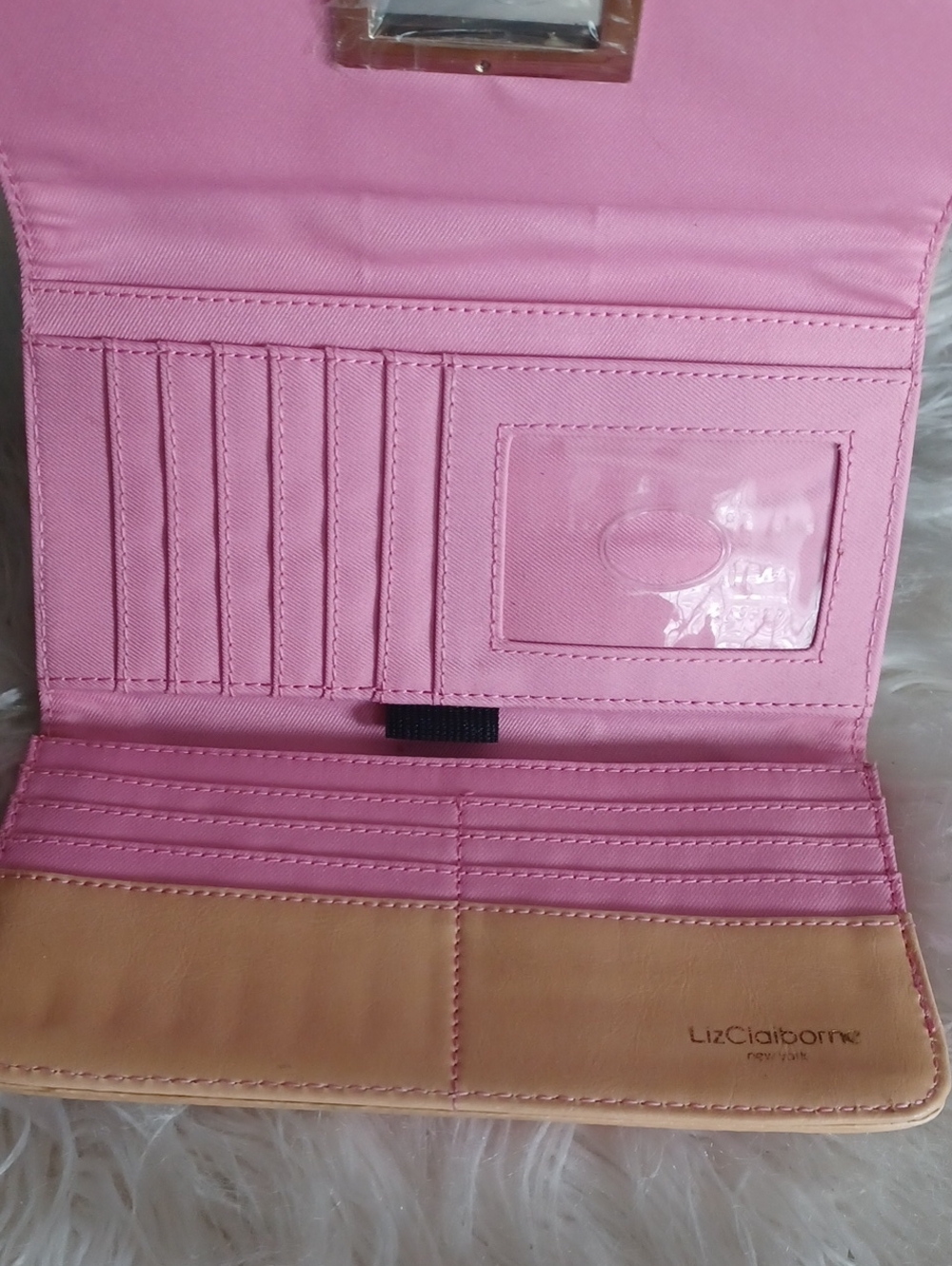 Liz Claiborne Colorful Wallet - Picture 8 of 16